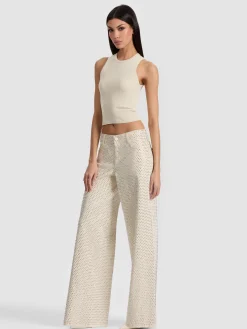 AMAZING EMBELLISHED JEAN