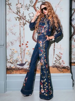 BEAUTIFUL EMBROIDERED JEAN