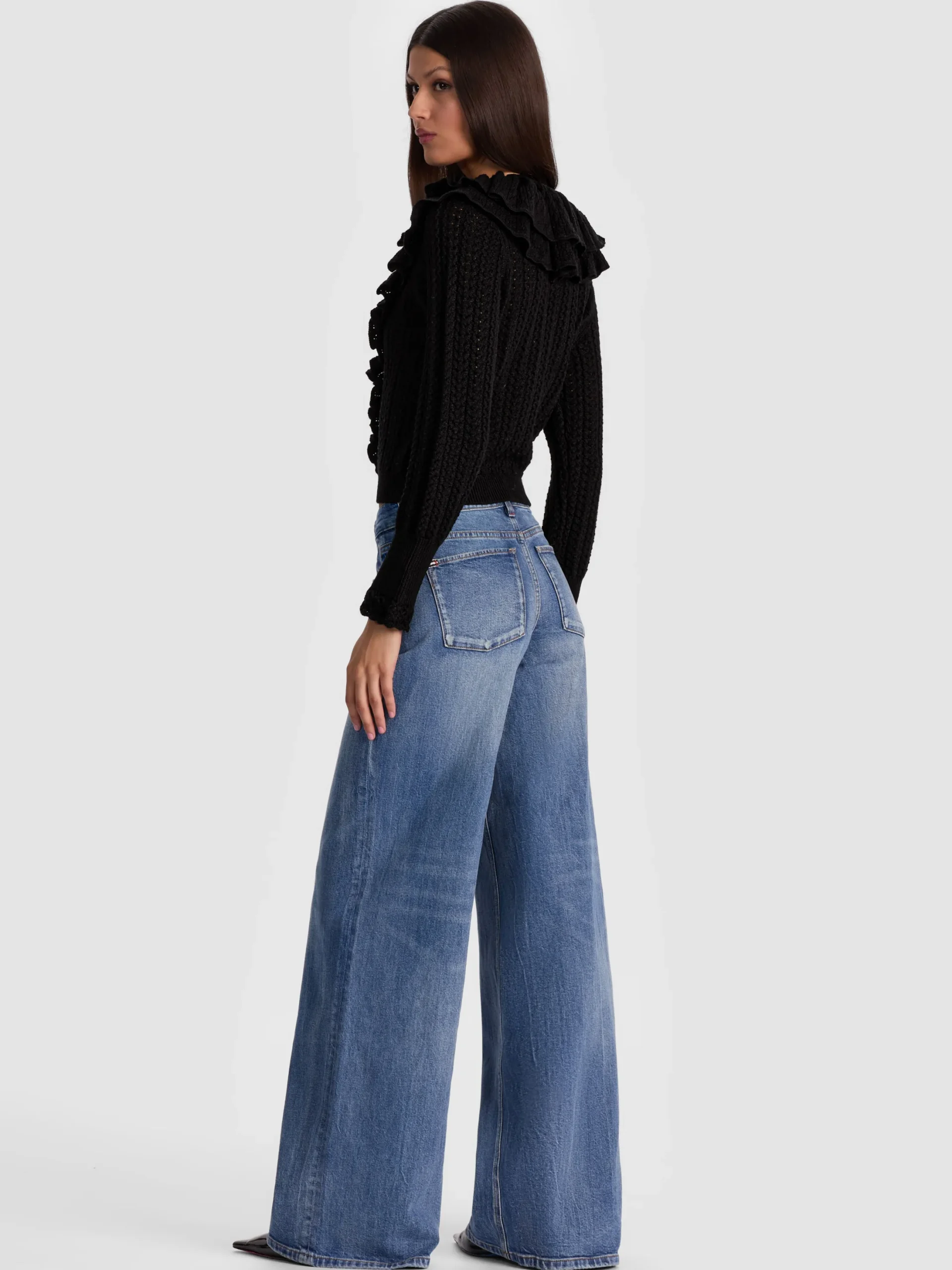 EILEEN RUFFLE CARDIGAN