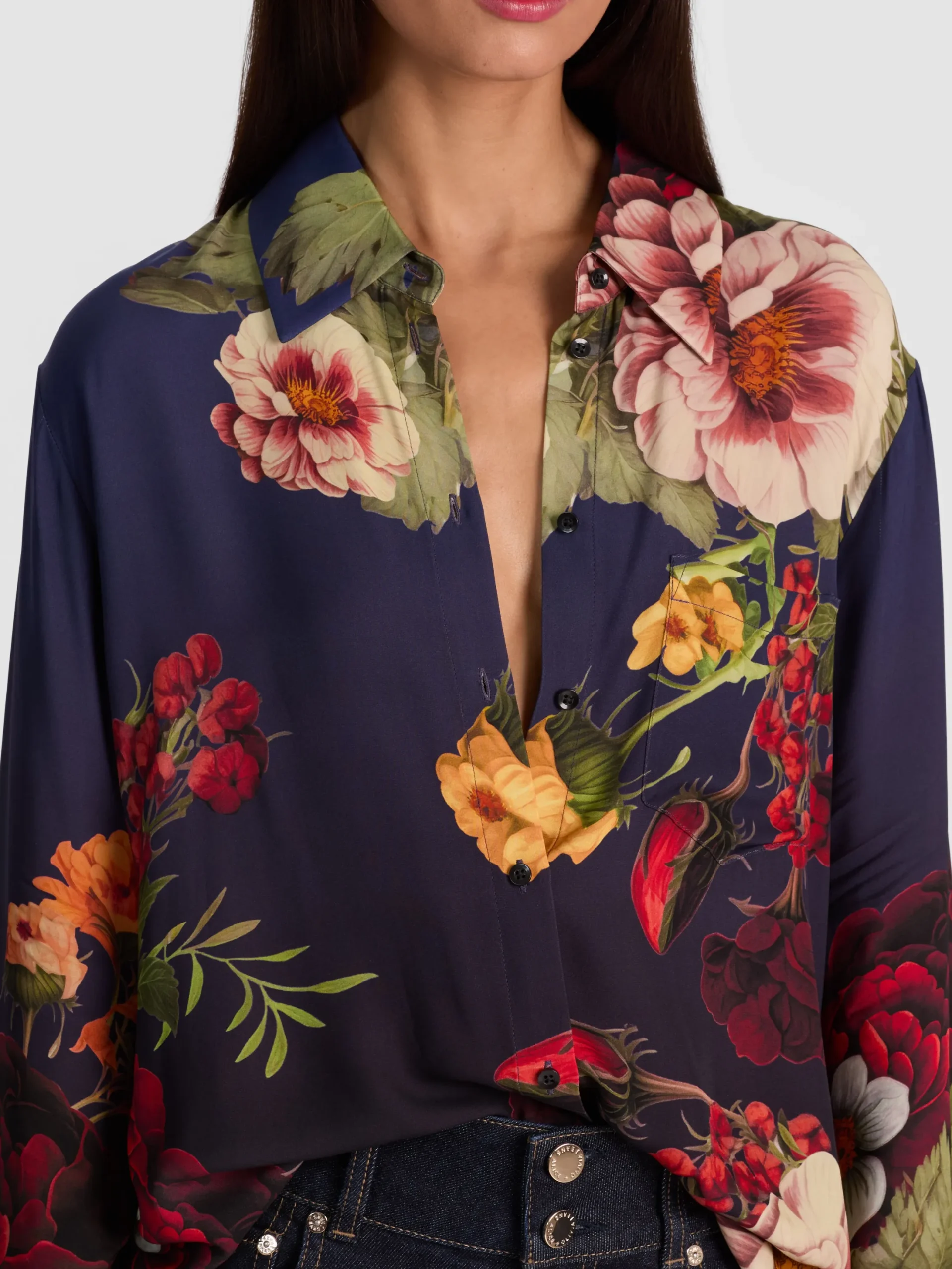 FINELY OVERSIZED BUTTON DOWN