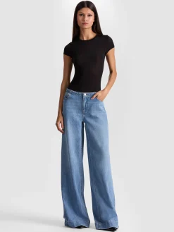 HOTTIE SHORT SLEEVE BODYSUIT