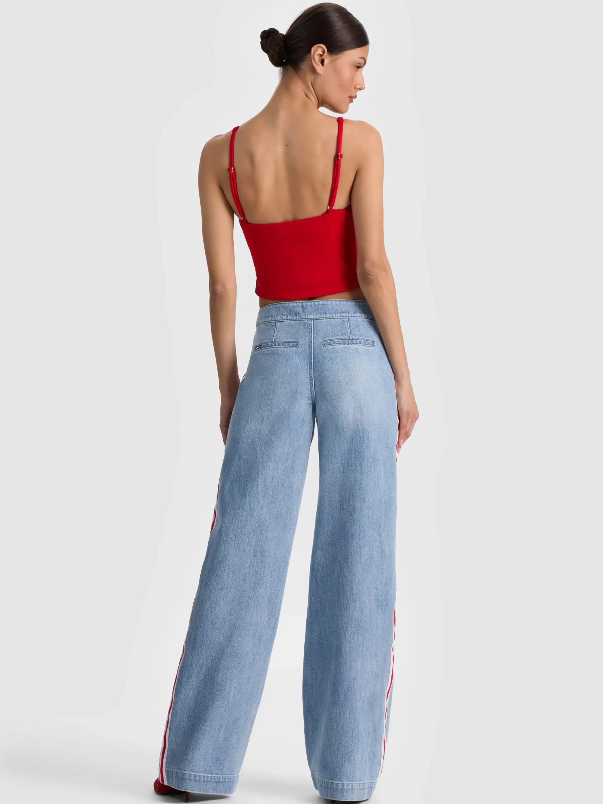 KELCEY BUTTON FRONT TOP